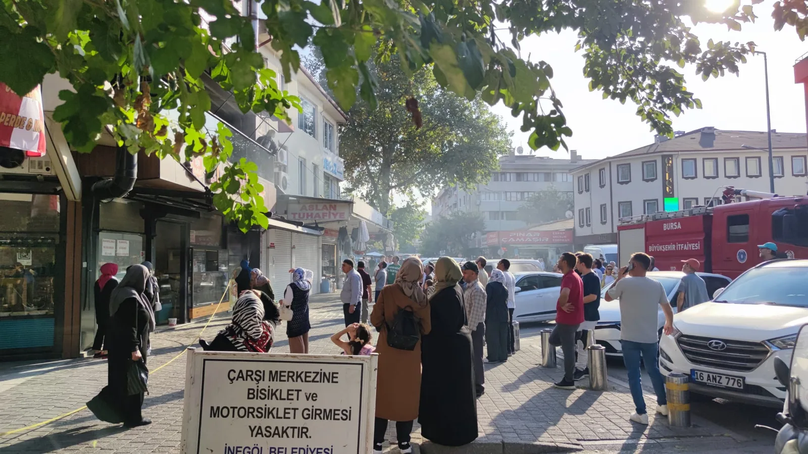 İnegöl'ün göbeğinde sıcak dakikalar