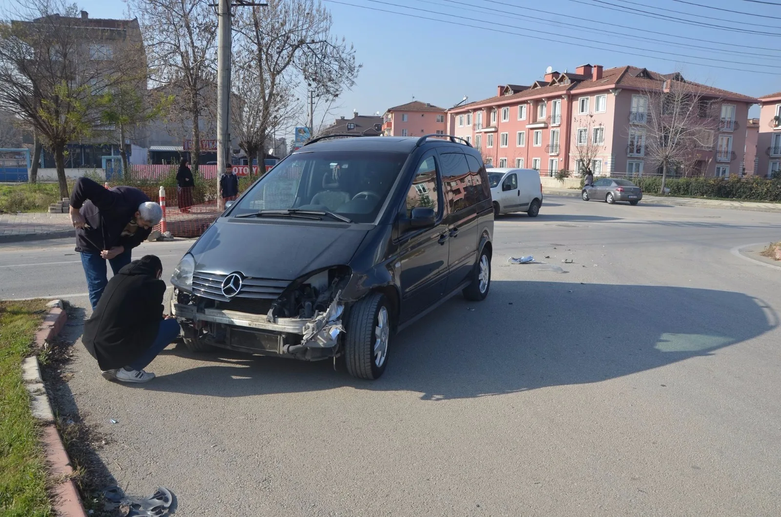 Araçlar çarpıştı, olan Suriyeli vatandaşa oldu