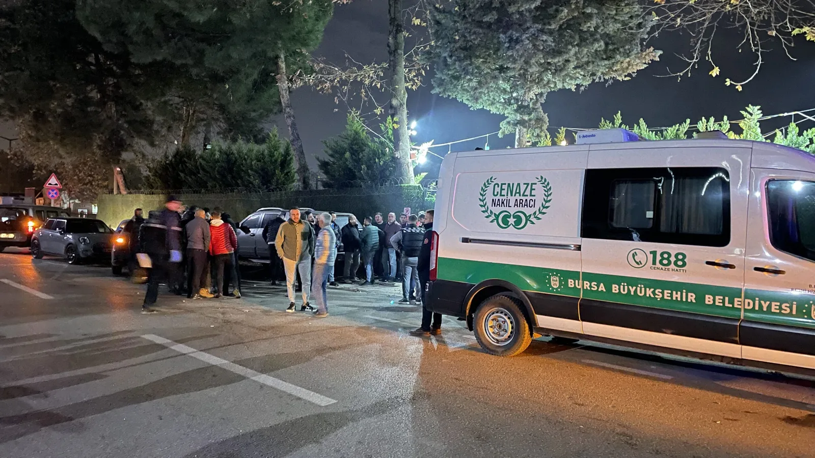 Silahlı saldırı sonucu 2 kişi öldü, 1 kişi yaralandı