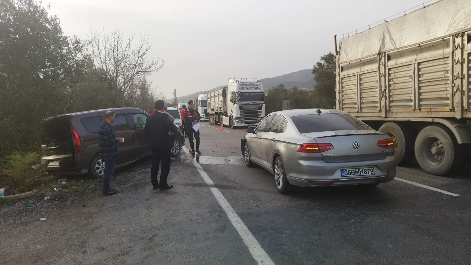 Bursa'da trafik kazasında 4 kişi yaralandı