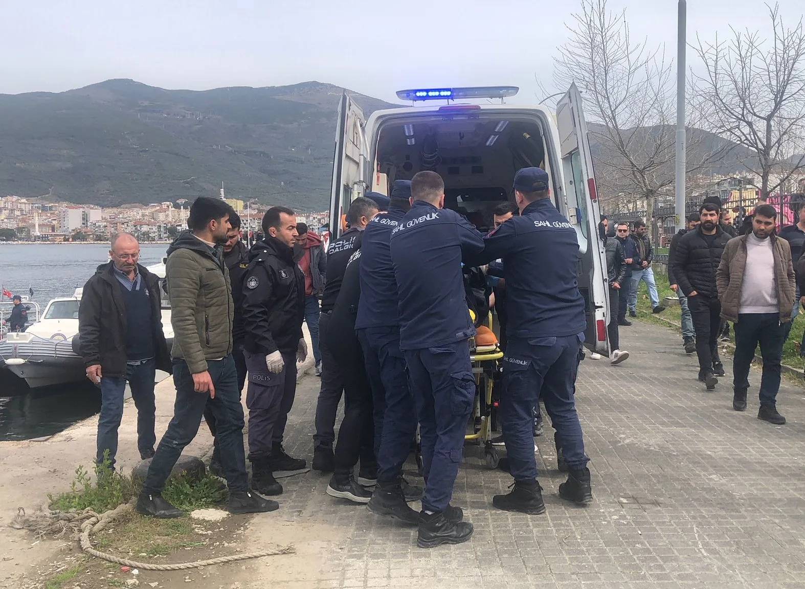 Bursa'da alabora olan tekneden düşerek kaybolan kişinin cesedine ulaşıldı