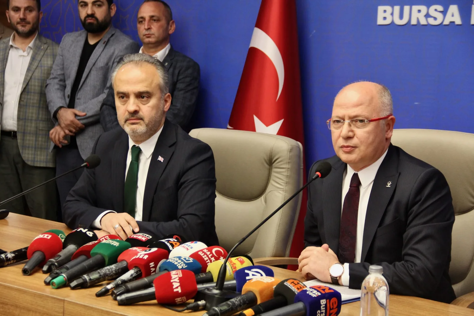 Eski Bursa Büyükşehir Belediye Başkanı Aktaş'tan borç açıklaması: