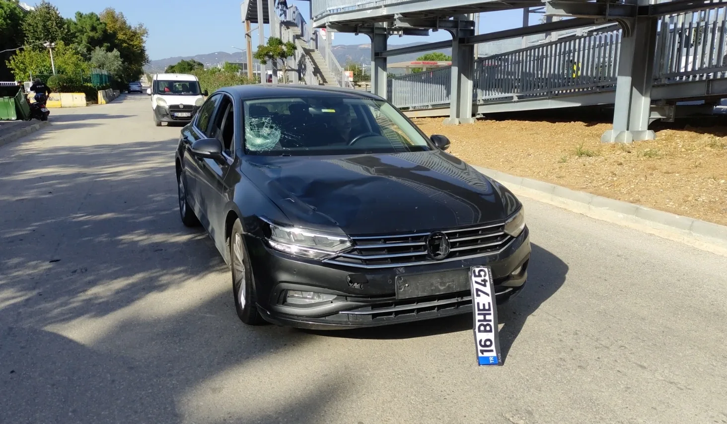 Otomobilin çarptığı bisikletli çocuk ağır yaralandı