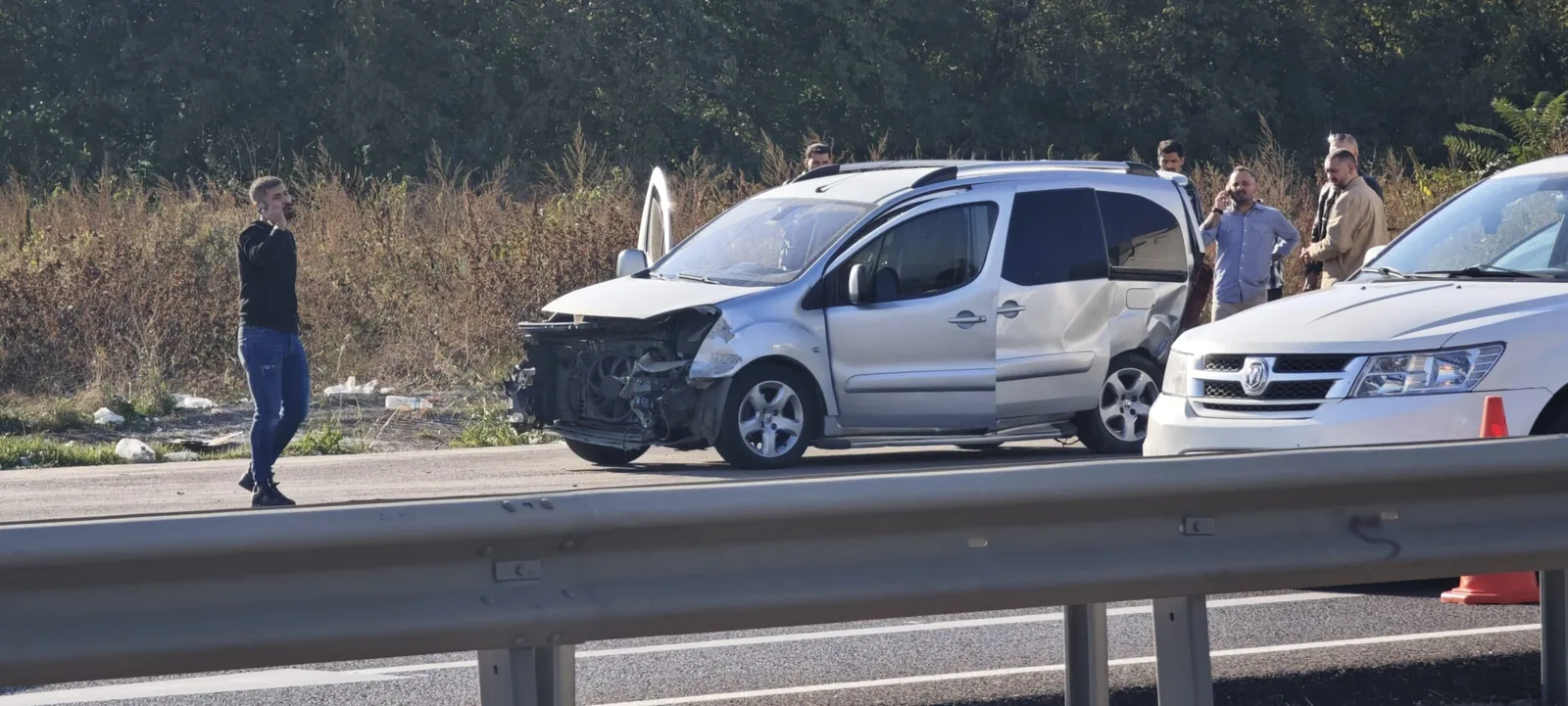 İnegöl'de iki otomobilin karıştığı kazada 1 kişi yaralandı