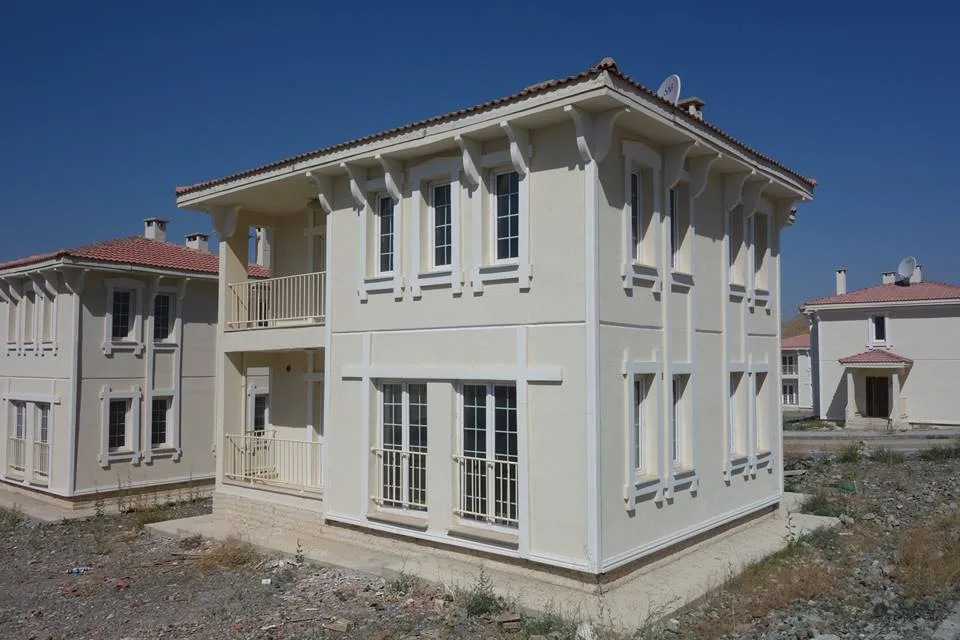 TÜRKİYE AHISKA TÜRKLERİNE SAHİP ÇIKTI