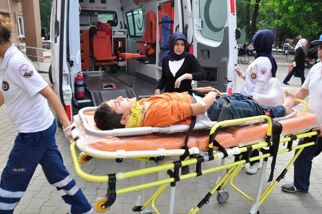 Vicdansız sürücü çocuğu ezip kaçtı