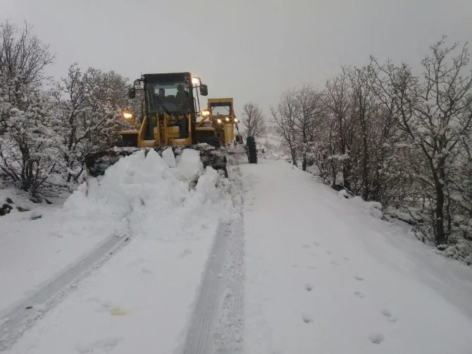 Adıyamanda 70 Köy Ve 79 Mezraya Ulaşım Sağlanamıyor