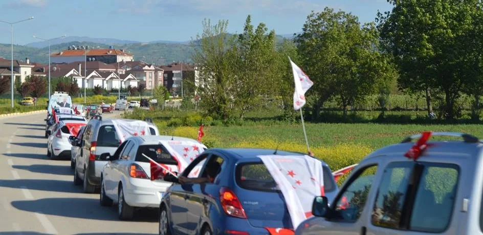 Saadet hız kesmiyor