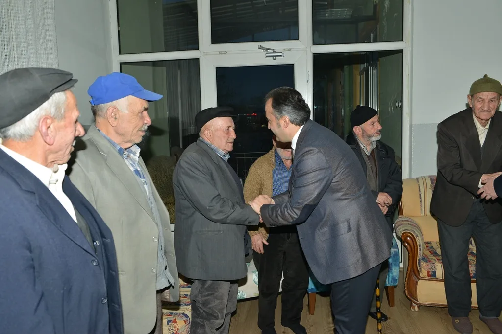 BELEDİYE VE MİLLİ EĞİTİM'DEN ORTAK PROJE HER ÇINARA BİR TORUN
