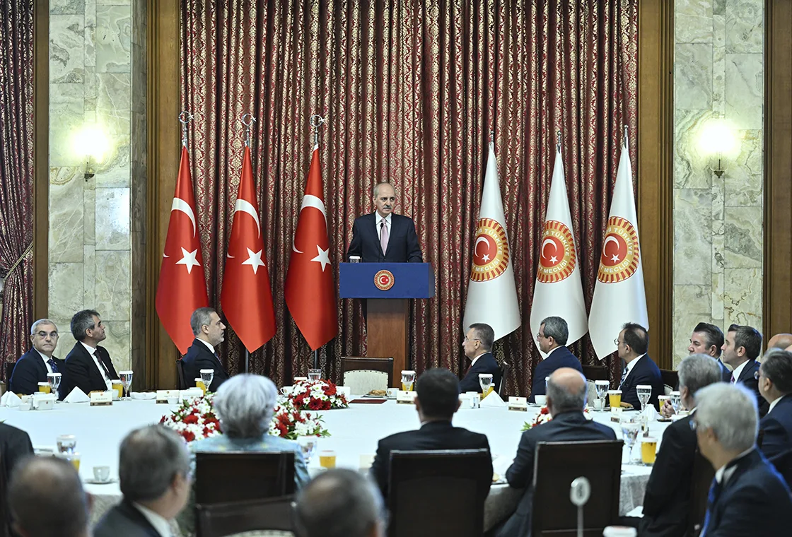 TBMM Başkanı Kurtulmuş: Türkiye kendi eksenini tahkim etmek mecburiyetinde olan bir ülke