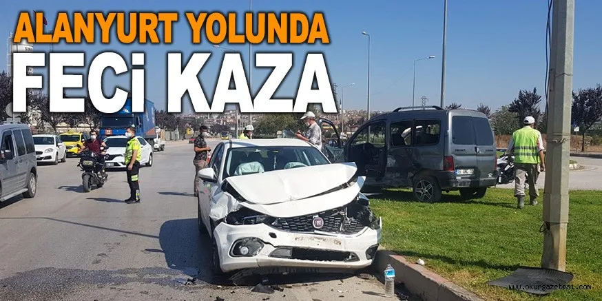 ALANYURT YOLUNDA  FECİ KAZA