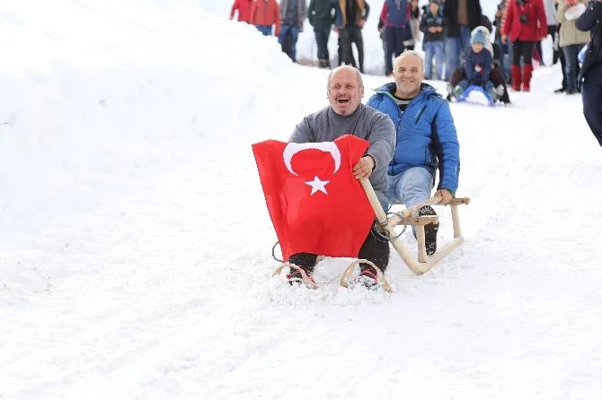 Artvin Ardanuçta Kar Şenliği