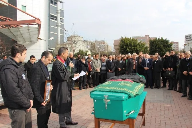 Av. Kaya, Mersin Adalet Sarayında Düzenlenen Törenle Son Yolculuğuna Uğurlandı