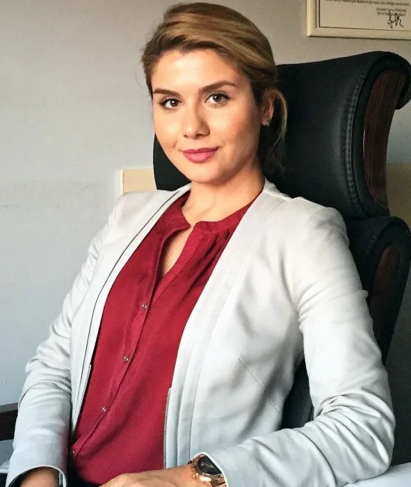 Avukat Son Anda Müvekkilinin Dolandırılmasını Önledi