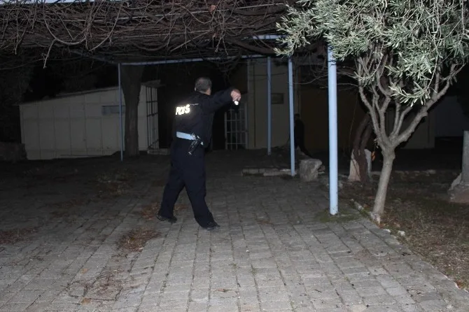 Aydında Hırsızlar 2 Bin 350 Yıllık Tarihi Çaldılar