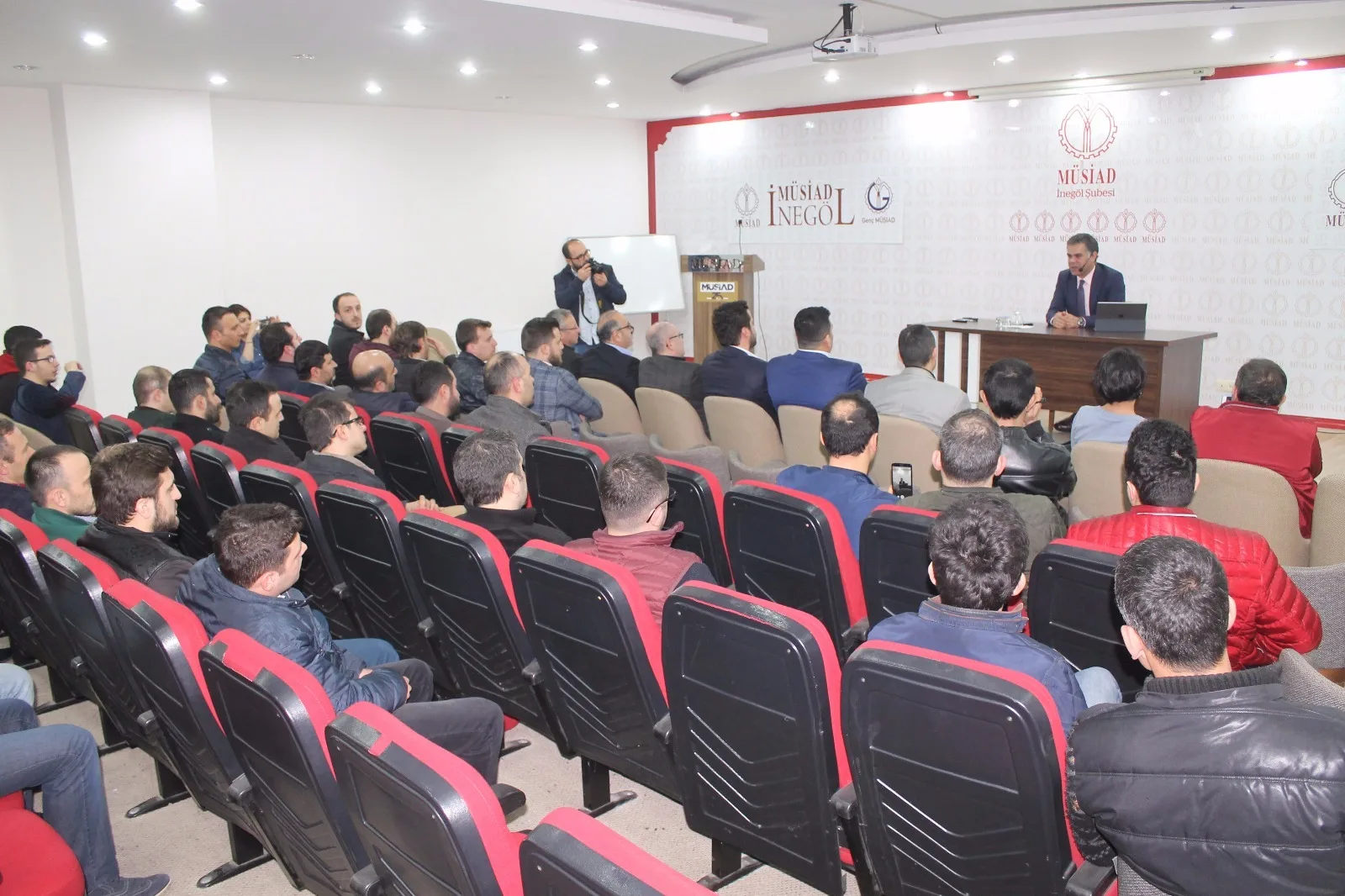 "Kafasının içinde beyin olmaması lazım"