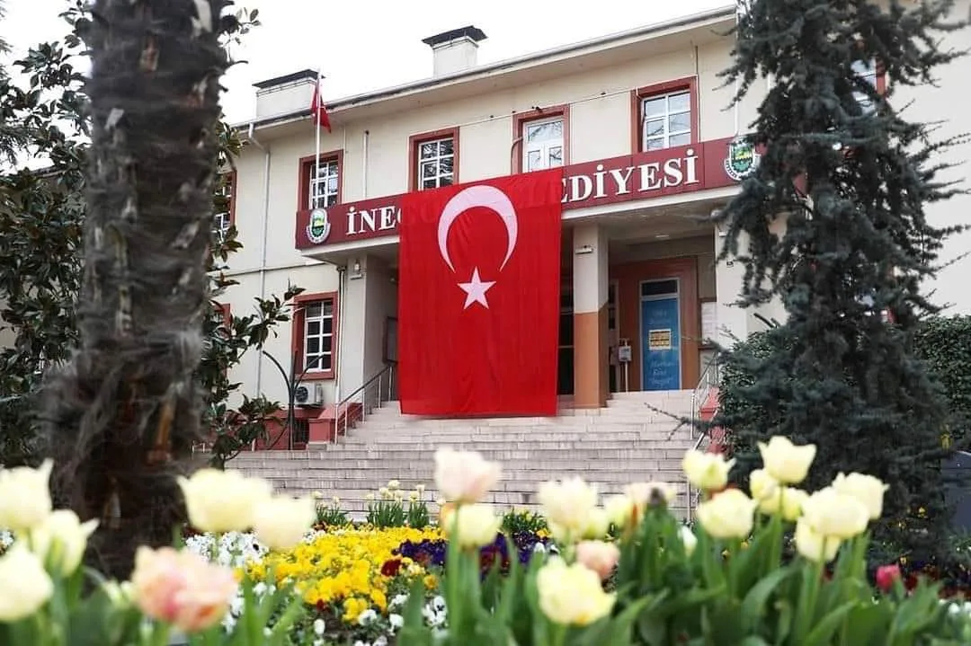 İNEGÖL BELEDİYESİ'NDEN ÇALIŞANLARINA ZAM MÜJDESİ