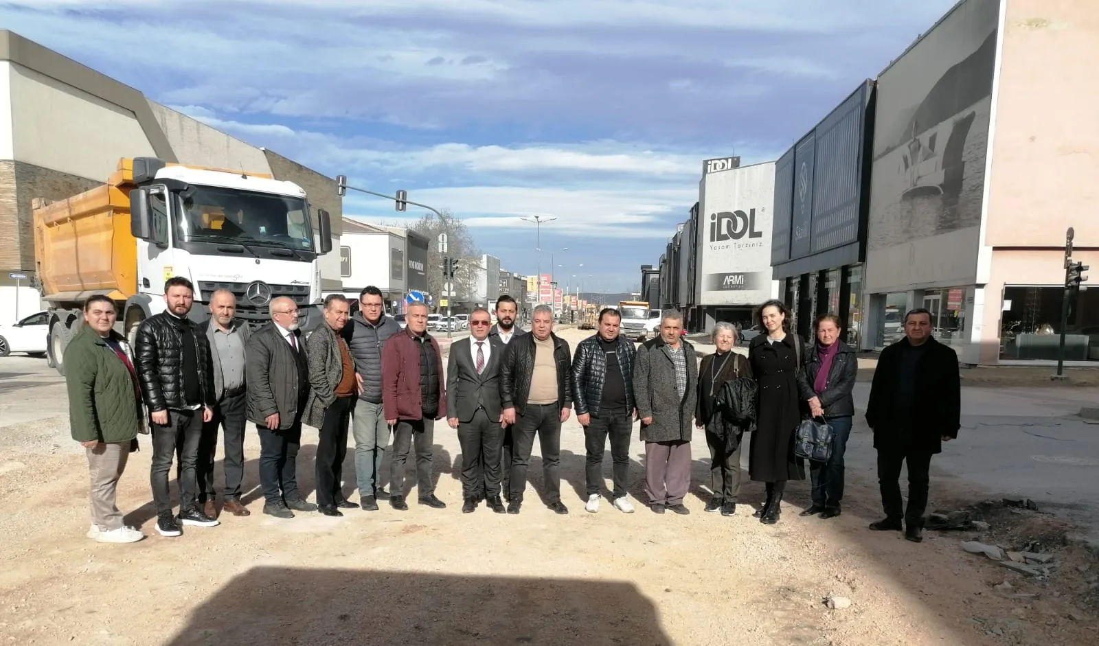 İyi Partili yöneticiler sahaya indi; ‘Ne zaman bitecek bu çile?’