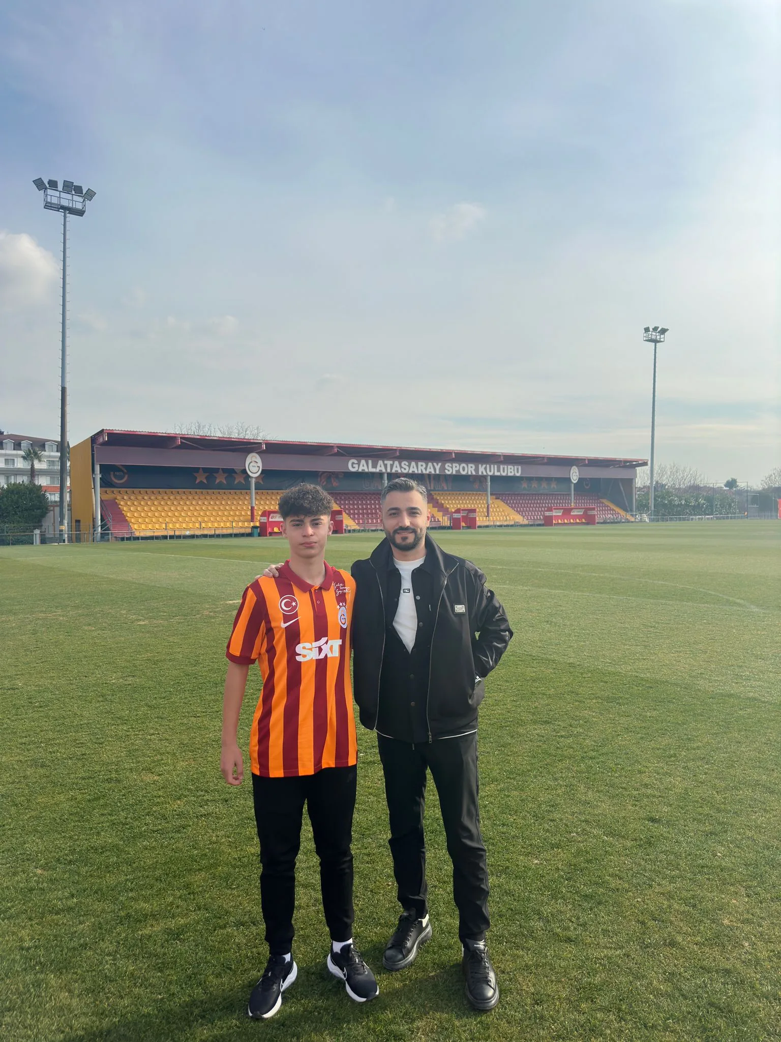 İNEGÖLLÜ ARDA KARAÖMER GALATASARAY’DA