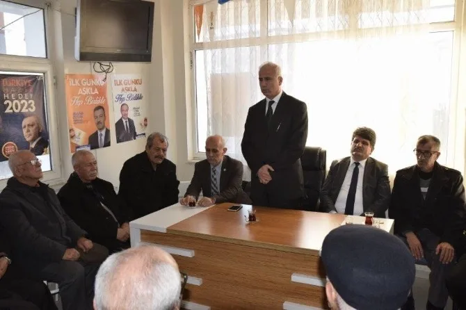 Bahşılıda Spli 3 Belediye Meclis Üyesi Ak Partiye Geçti