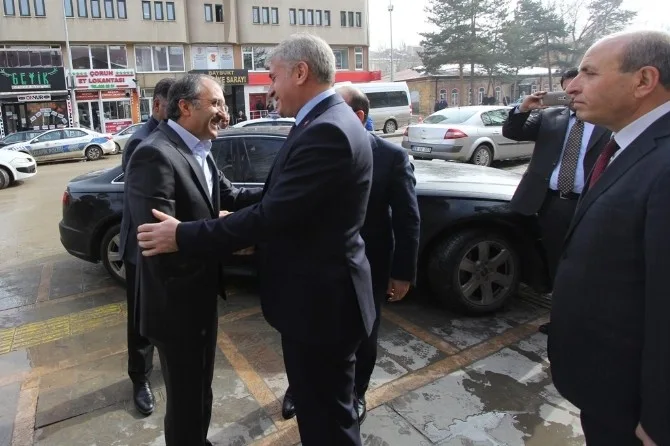 Bakan Yardımcısı Yavilioğlundan Başkan Memişe Ziyaret