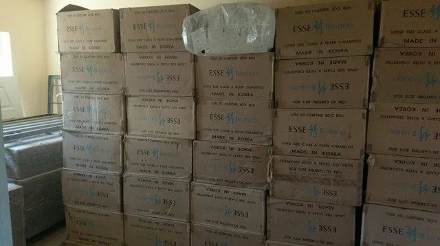 Başkalede 20 Bin Paket Kaçak Sigara Ele Geçirildi