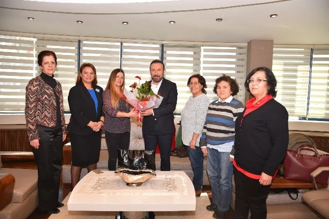Başkan Doğan, Chpli Kadınları Ağırladı