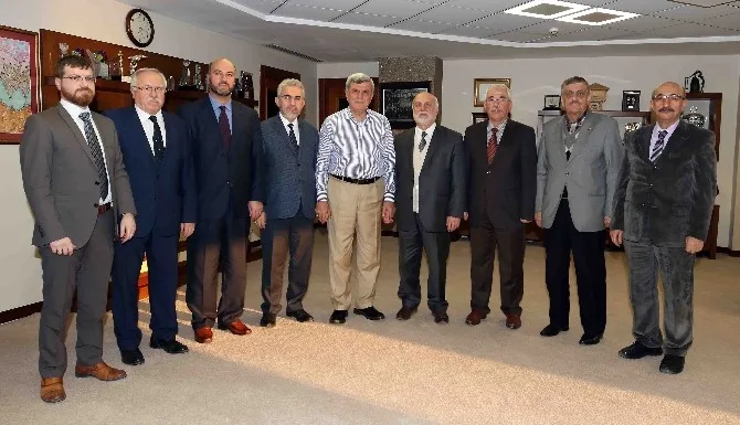 Başkan Karaosmanoğlu: “4-6 Yaş Eğitimi Elzemdir”