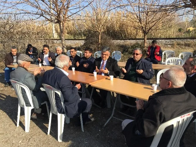 Başkan Özgüvenden Şehit Polisin Babaocağına Taziye Ziyareti