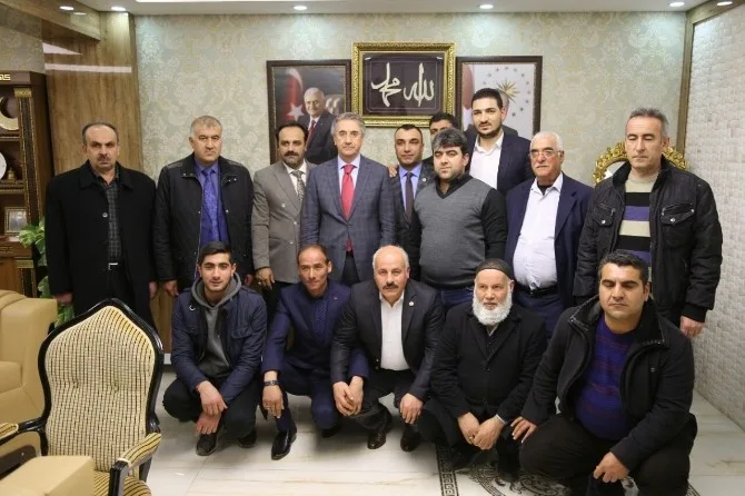 Başkan Yanılmaz, Akçakiraz Sakinleriyle Bir Araya Geldi