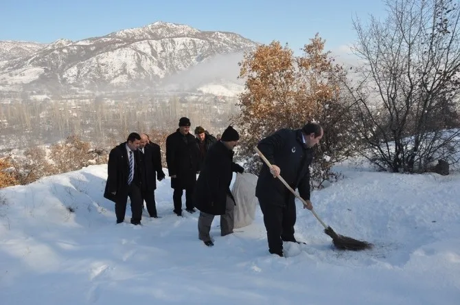 Bayat Belediyesinden Doğaya Yem