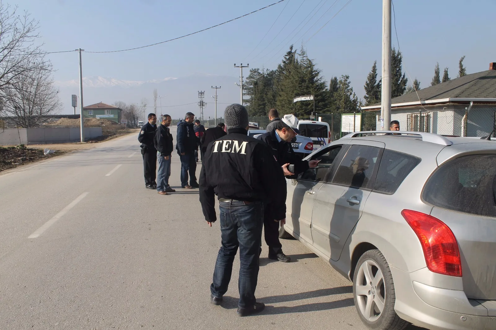 Emniyetten Kış Lastiği uygulaması