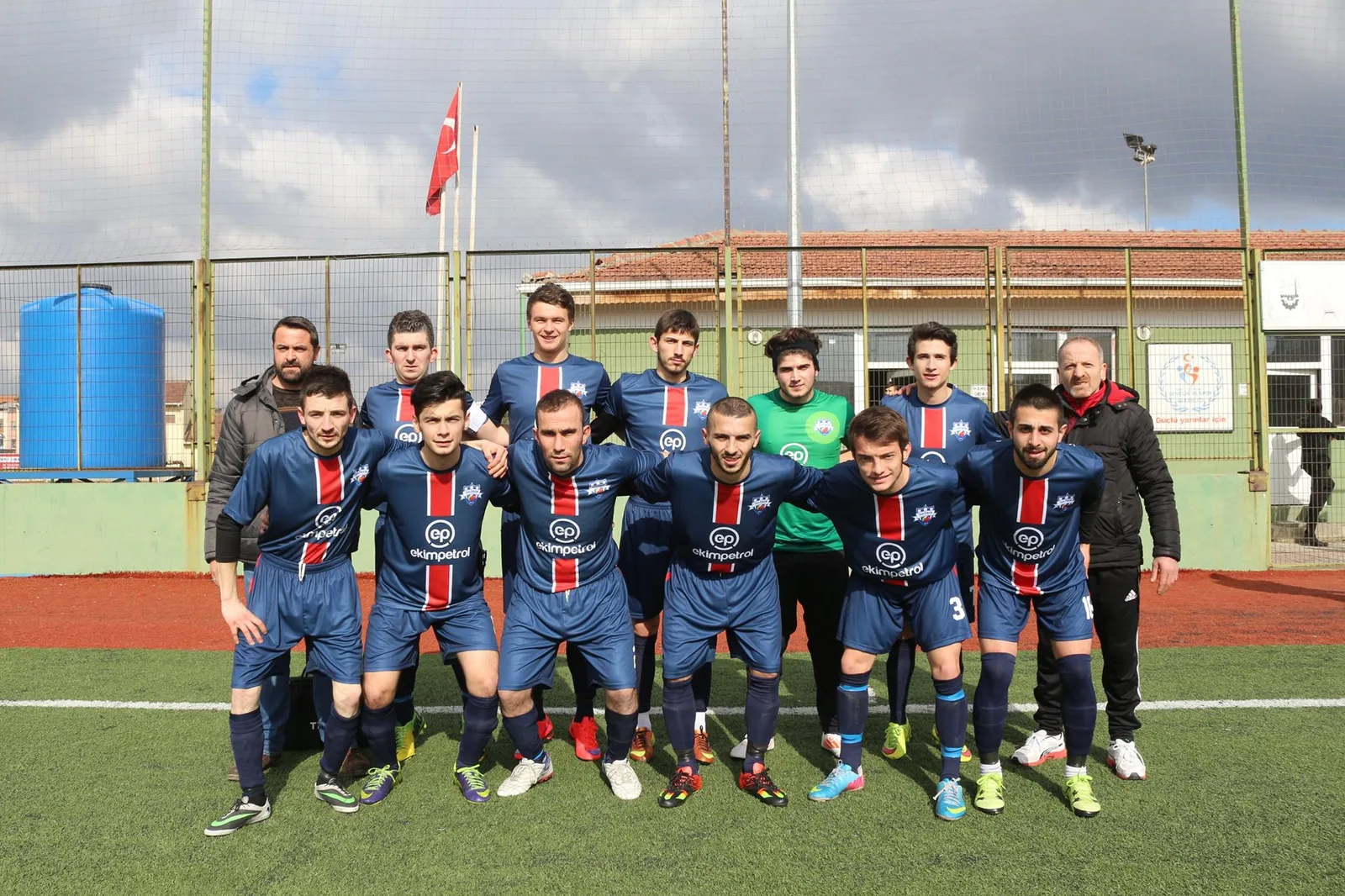 Zorda olsa kazanmasını bildik