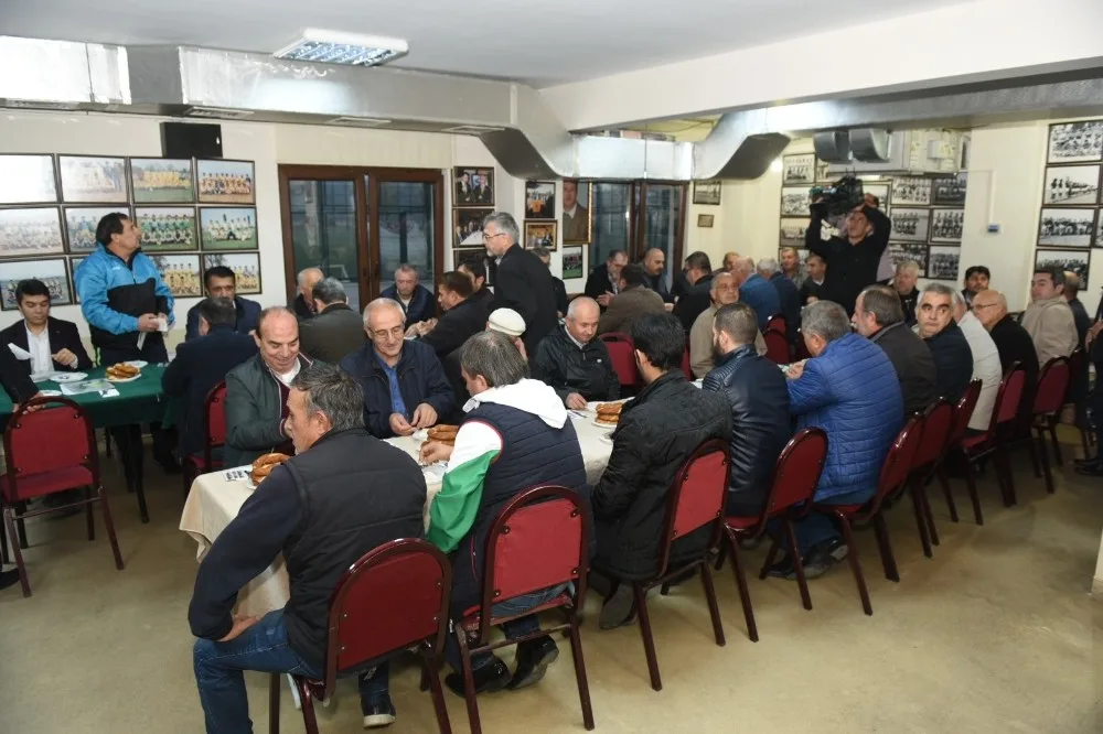 Bereket Sofrası Adalette Kuruldu