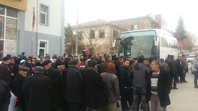 Besnide Umreciler Kutsal Topraklara Uğurlandı