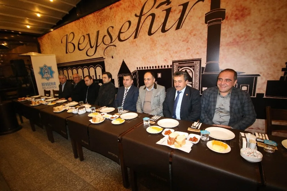 Beyşehirde, 4 İlçenin İdareci Ve Muhtarları Bir Araya Geldi