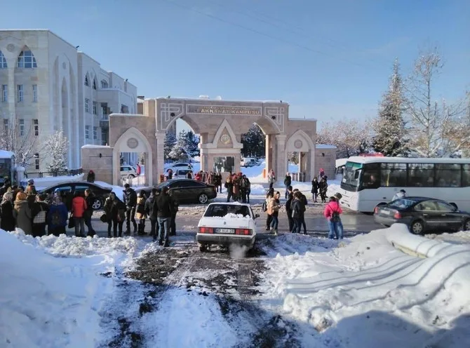 Beyşehirde Aöf Sınavında Bin 100 Öğrenci Ter Dökecek