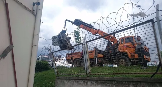 Köprülü kavşakta korkutan kaza
