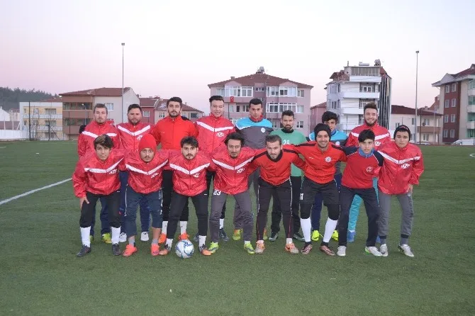 Bilecikspor Hafta Sonu Oynayacağı Maçın Hazırlıklarını Sürdürüyor