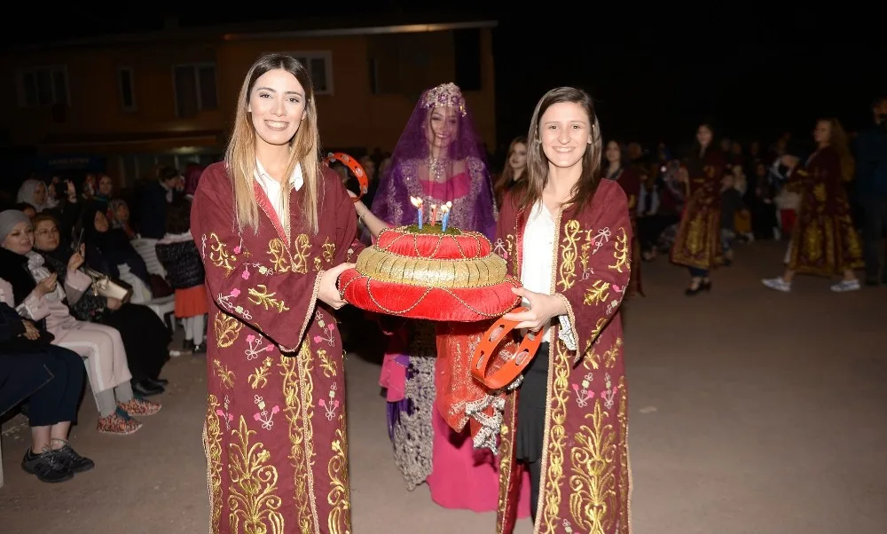 Bin Yıllık Geleneksek Köy Kınası Yeniden Yaşatıldı