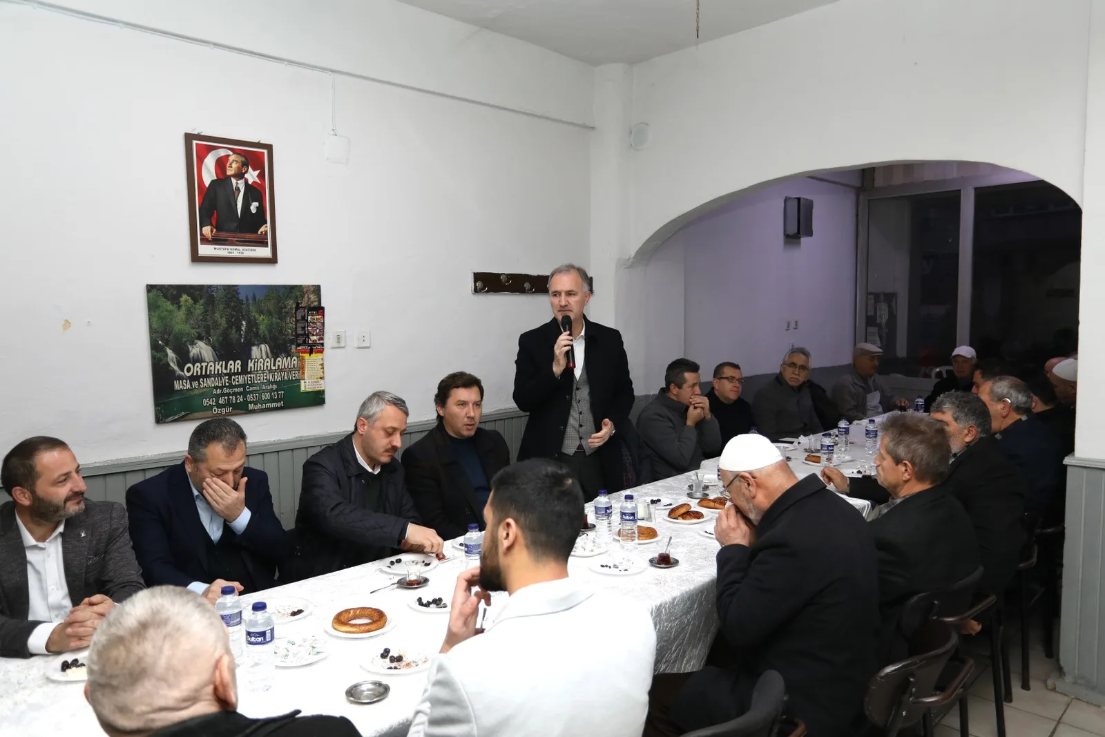 BEREKET SOFRASI GÖÇMEN CAMİİNDE KURULDU