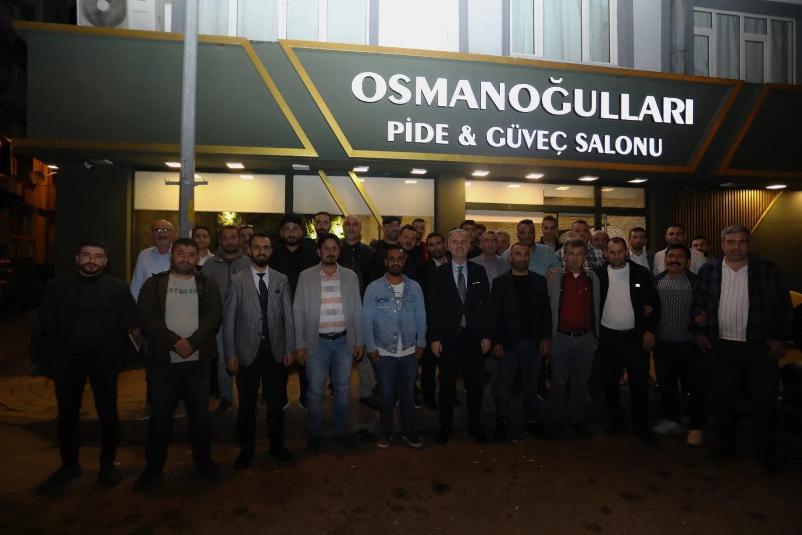BAŞKAN TABAN MERMERCİ ESNAFIYLA BULUŞTU