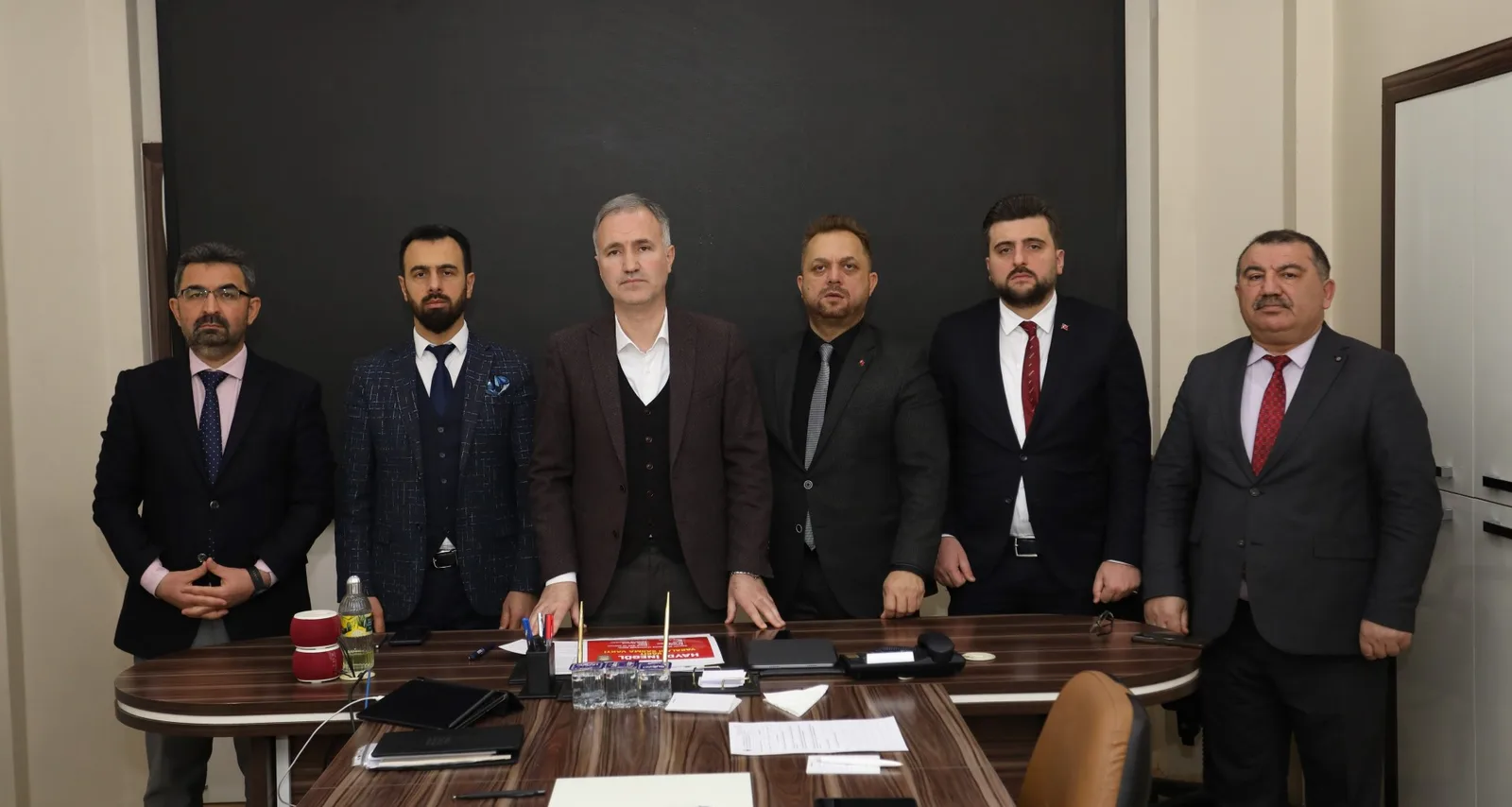 Deprem bölgeleri için yardım kampanyası başlatıldı