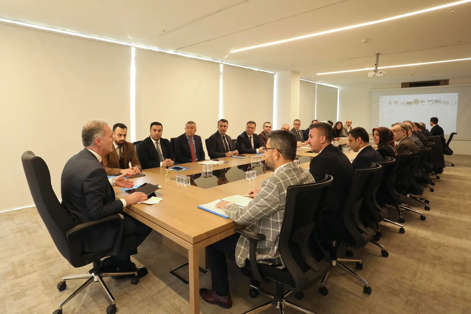 İNEGÖL İSTİŞARE KÜLTÜRÜYLE GELİŞİYOR
