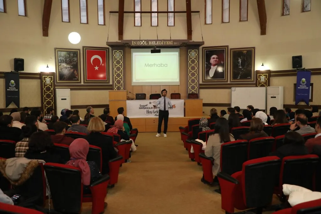 İnegöl’ün ilk sosyal girişimcilik eğitimi gerçekleştirildi