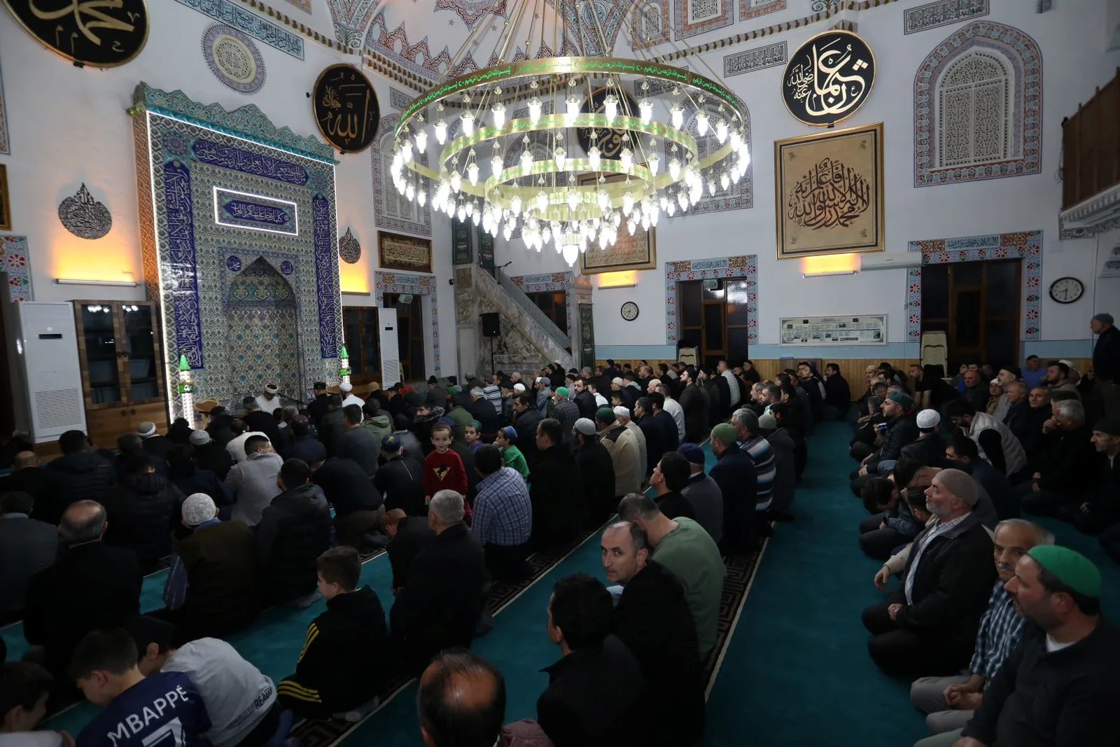 HAFIZ ABDURRAHMAN BOZAN İNEGÖLLÜLERLE BULUŞTU