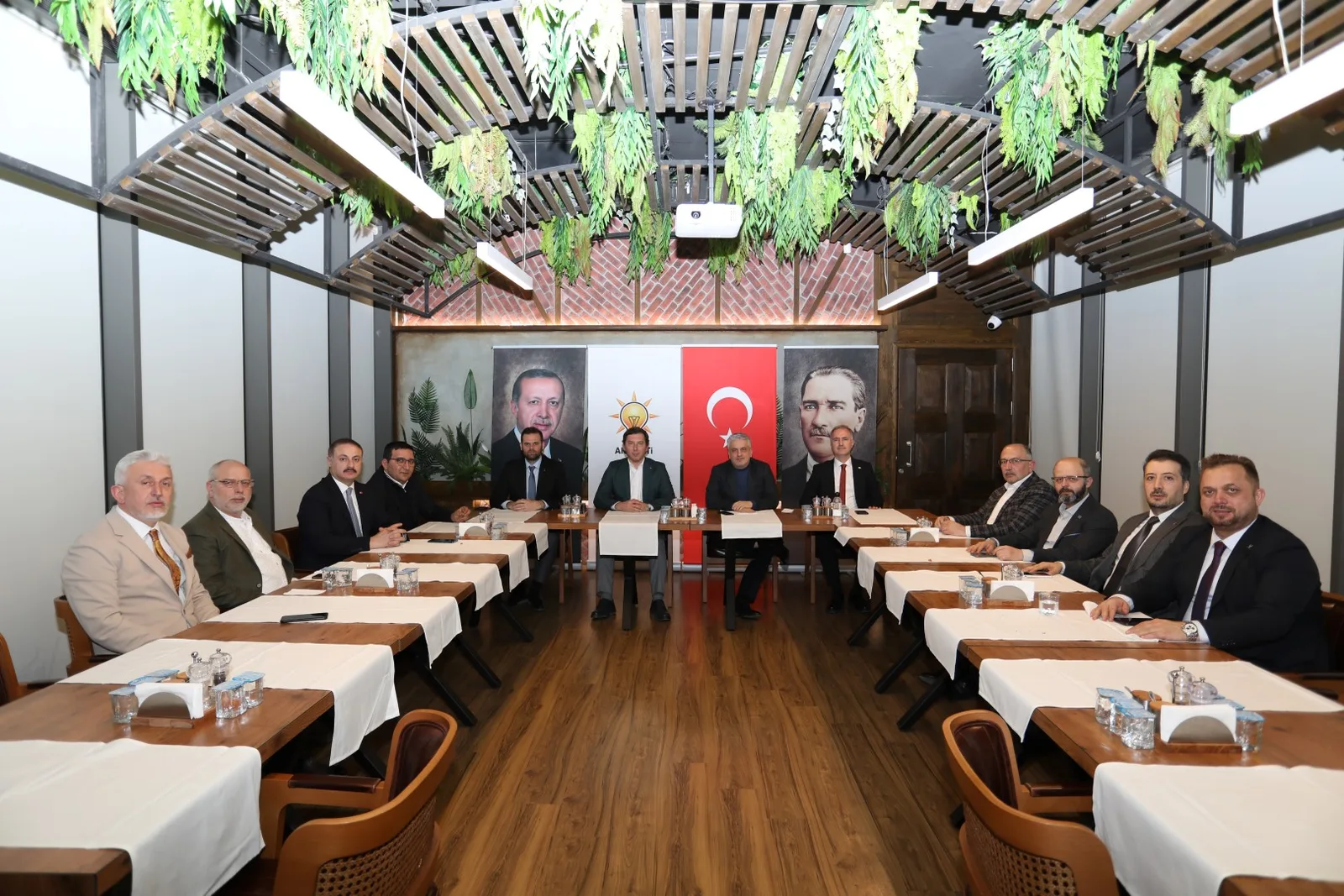 ADAY ADAYLARINDAN BİRLİK BERABERLİK MESAJI