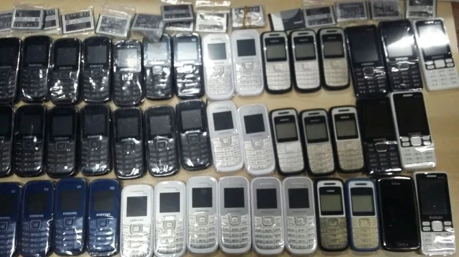 Boluda Bir Araçta Çok Sayıda Kaçak Cep Telefonu Yakalandı