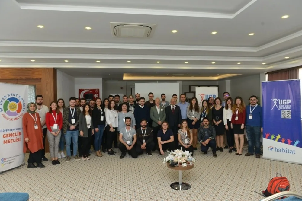 Bozbey: “Gençler Karar Süreçlerinde Yer Almalı”