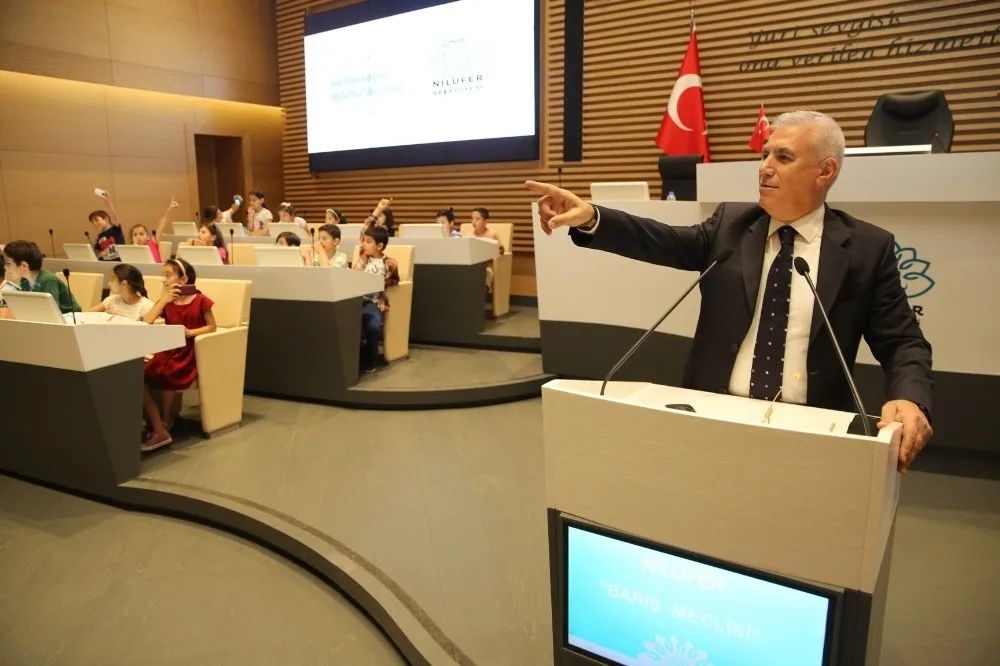 Bozbeyden Çocuklara Yerel Yönetimler Dersi